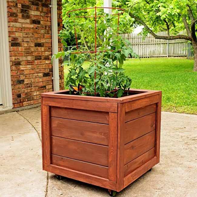 Best 12 DIY Movable Plant Stand Ideas | Rolling Plant Stands