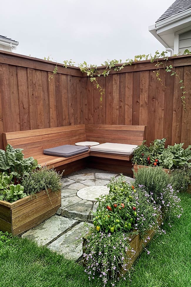L-Shaped Bench Retreat for a Cozy Corner Garden
